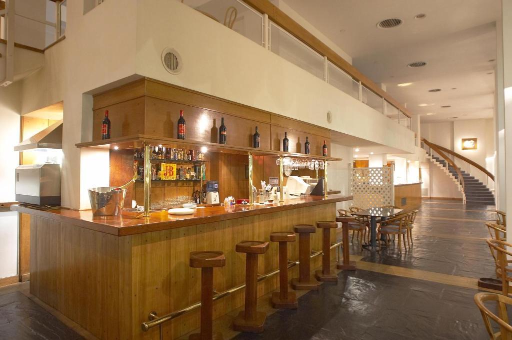 Hotel Libertador Tandil Bagian luar foto