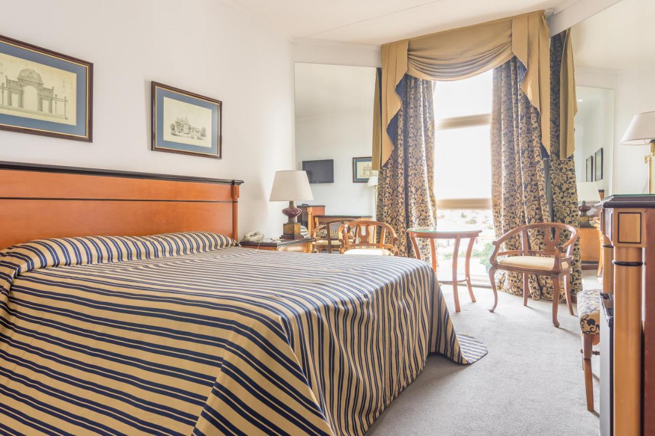 Hotel Libertador Tandil Bagian luar foto